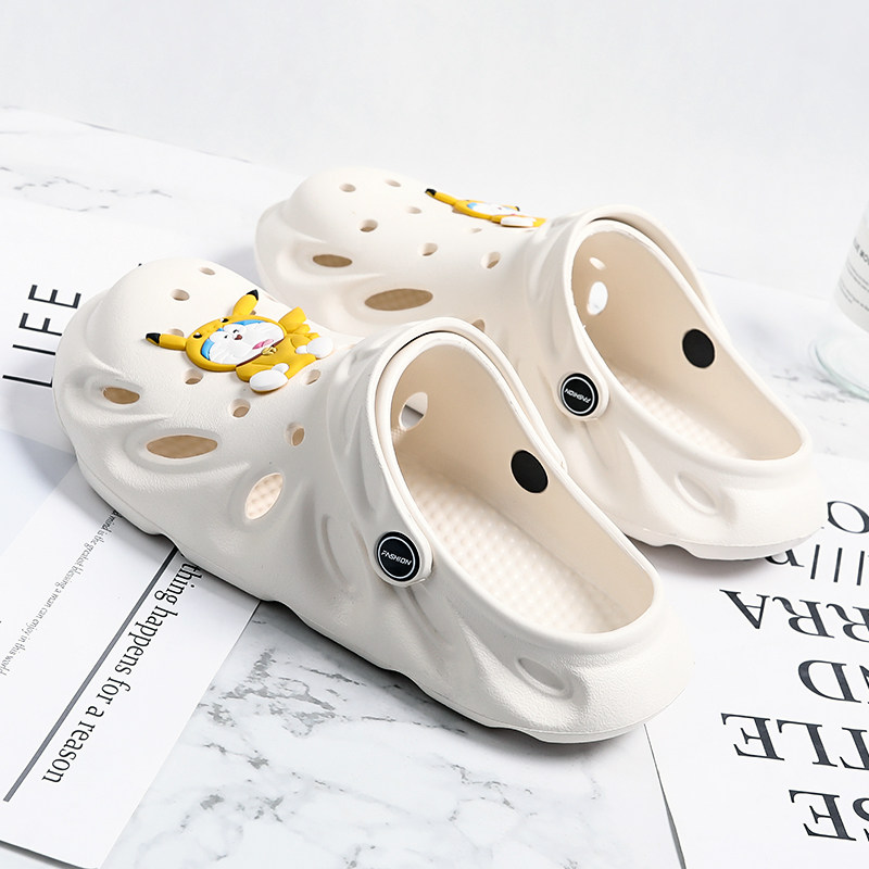 Dongle Shoes Men's Summer Slippers Fashion Trends Soft-bottom Non-slip Thick Bottom Individuality Baotou Beach Shoes Sandals Sandals