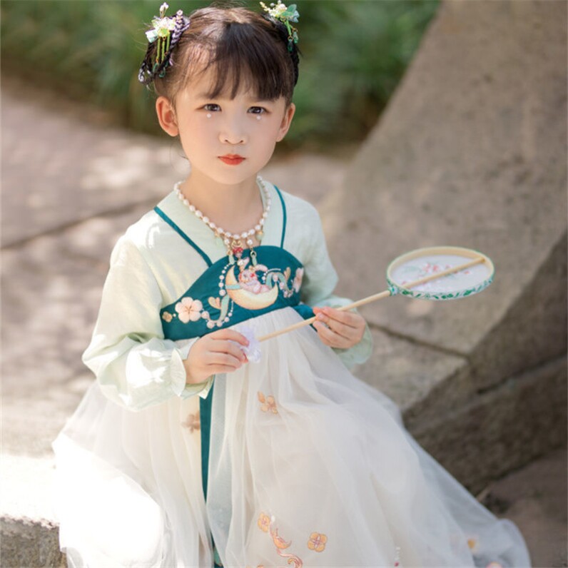 Girls Hanfu Chinese style autumn and winter princess children's ancient costume Tang suit autumn dress skirt little girl children's clothing super fairy long sleeves