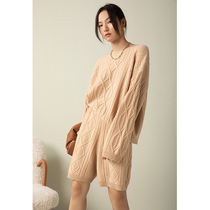 GDZY2022 Springtime Fashion Harbor Wind Retro Shorts Knit Suit Women Advanced Trendy Ocean Gas Two Sets Autumn Clothing