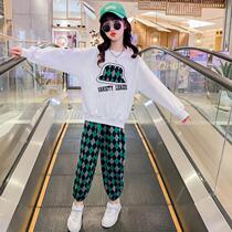 Girls Spring Clothes 2022 new childrens Yang Gas Network red childhood leisure sports stylish two - piece sets