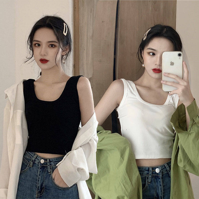 Spring and summer new design sense navel exposed niche small suspender top ladies wearing black and wearing short vest trendy