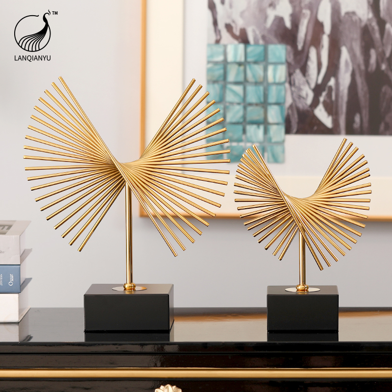 Modern minimalist light and luxurious metal iron art pendulum Living room TV cabinet Wine Cabinet Office Nordic Wind Craft Gift Hem Decorations