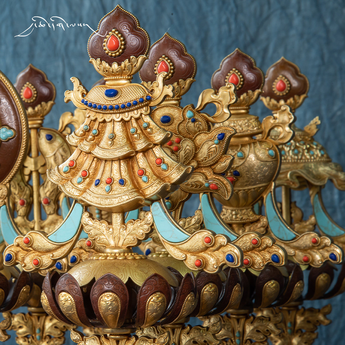 仏教用品密宗器吉祥八宝供具並べ0 仏教用品密宗器吉祥八宝供具並べ0