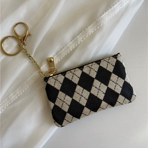 Супер популярная в этом году в ретро -бриллиантовой сумке