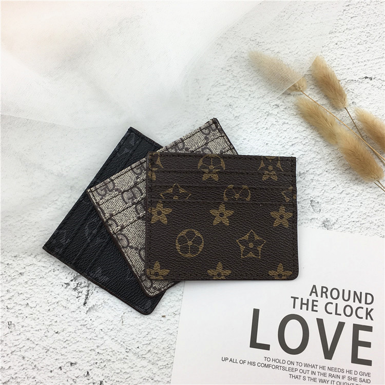 Ultra-thin card bag men's and women's new ins super fire fashion credit card cover simple mini multi-card small card holder