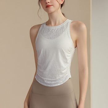 New thin and breathable sports vest