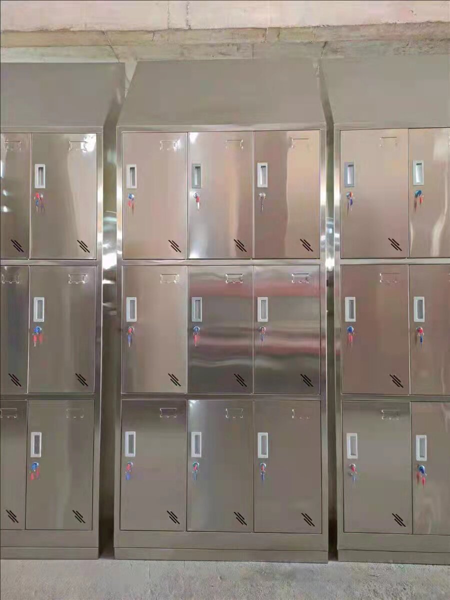 厂家定制斜顶不锈钢无尘实验室九门更衣柜职员宿舍衣柜带锁储物柜