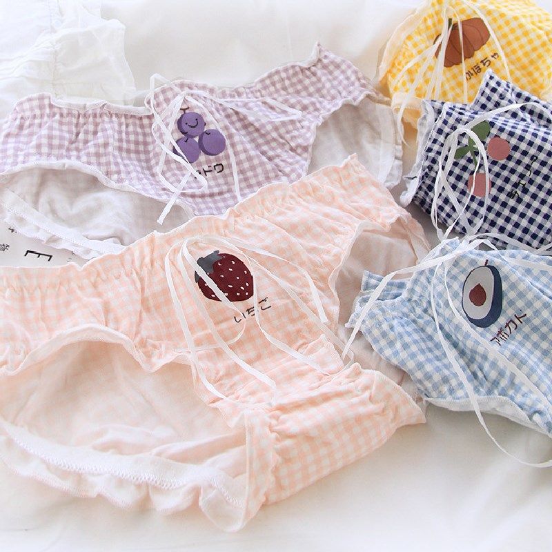 5 gift-packed two-dimensional underwear wooden ear edge pleated cotton crotch plaid Japanese girl fruit strawberry ribbon