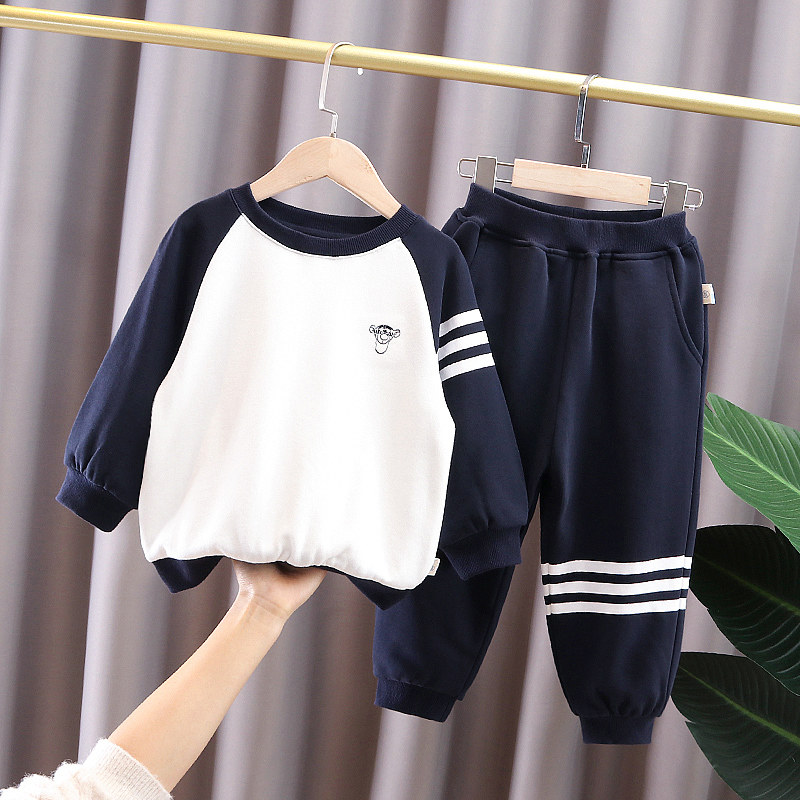 Boys spring suit new net red 2021 baby two-piece set handsome children spring and autumn leisure children's foreign school tide