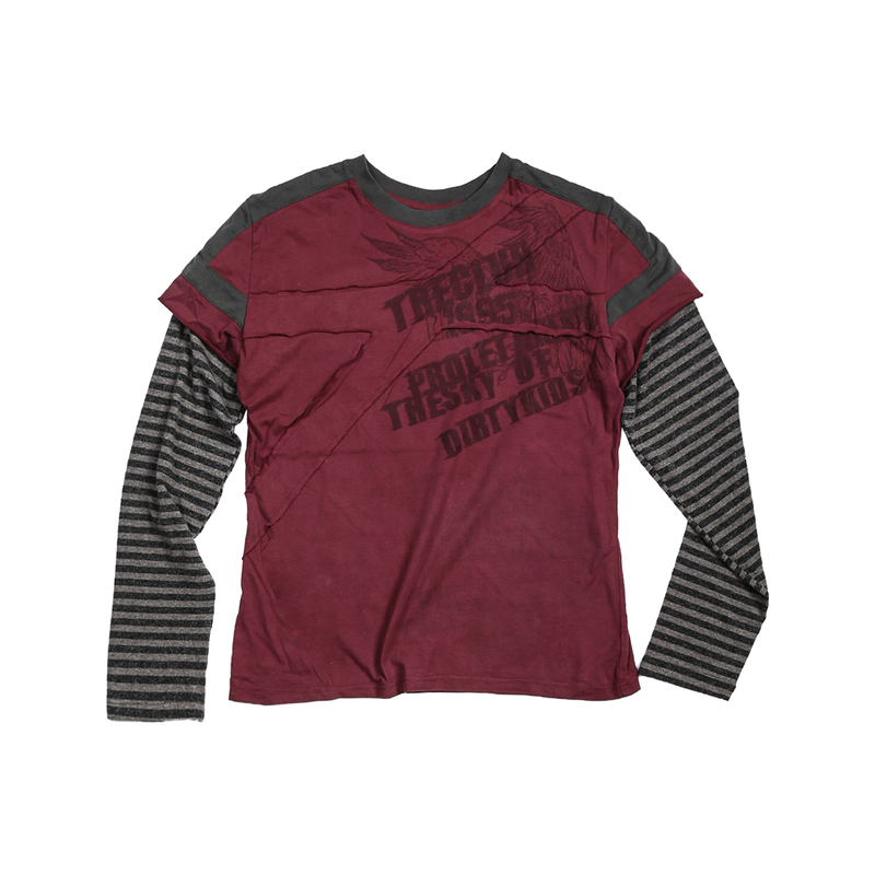Treclub American Street Style Black and Red Striped Print Retro Fake Two-Piece Long-Sleeve T-Shirt for Men Treclub American Street Style Black and Red Striped Print Retro Fake Two-Piece Long-Sleeve T-Shirt for Men