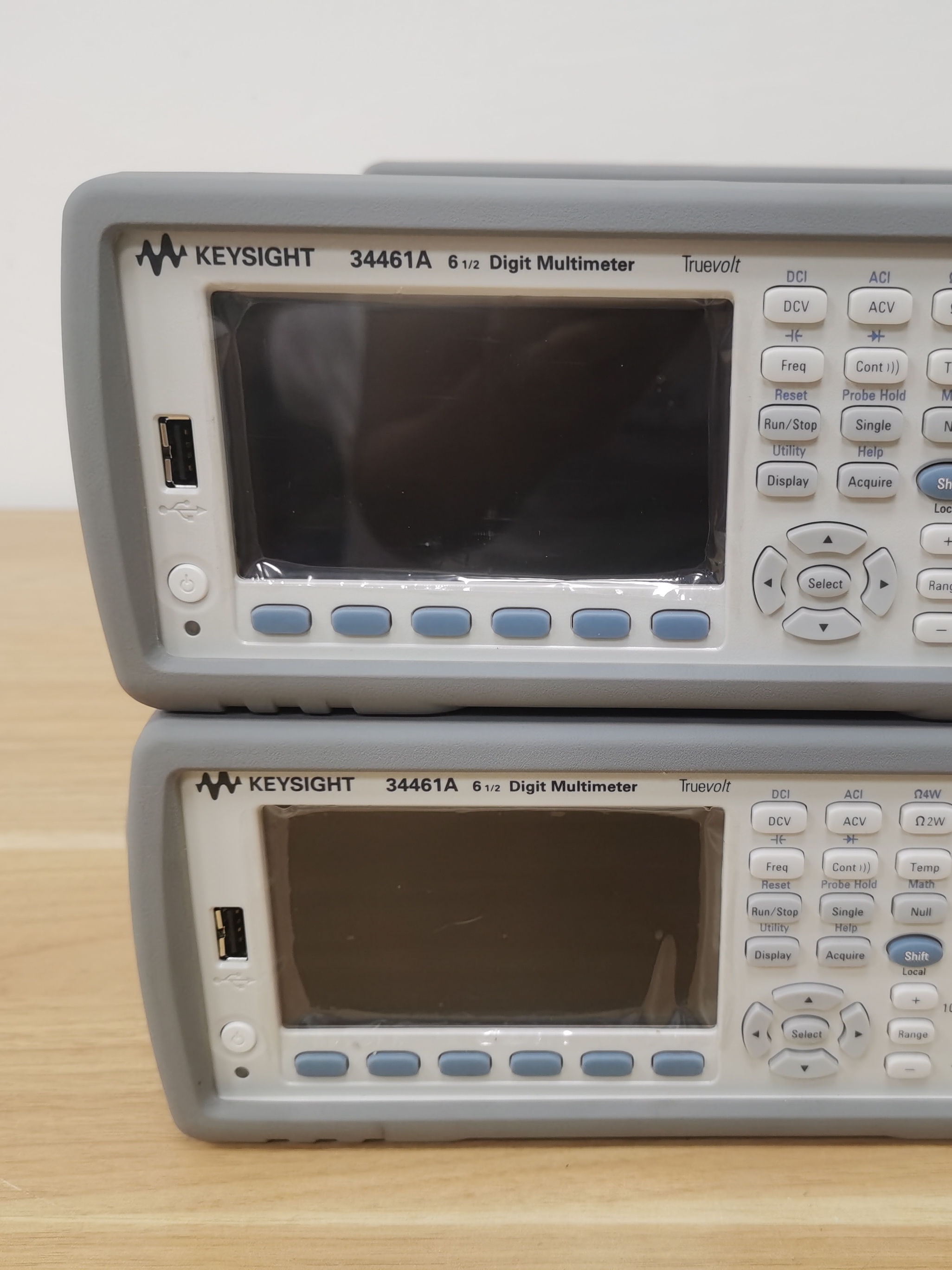 这堆老古董万用表、真可秒杀当代智可仪表。