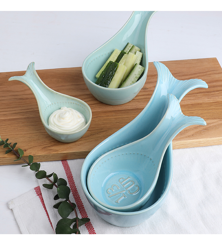 Tinyhome creative whale ceramic bowl, lovely roasted bowl home snacks cold dish bowl of sauce dish fruit dessert bowl