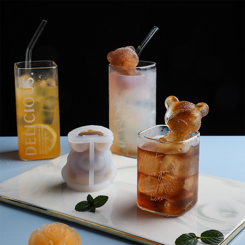 Cute Little Bear Ice Cubes Molds Solid Silicone Gel Ice Case Ice-making Box Frozen Coffee Milk Tea Cheese Stick Ice Sculpture model