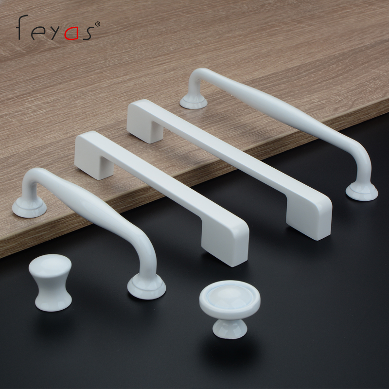 White Cabinet Door Handle Modern Minima Nordic Upscale Wardrobe Whole Cupboard Door Handle European Style Shoes Cabinet Chest of drawers Single-hole