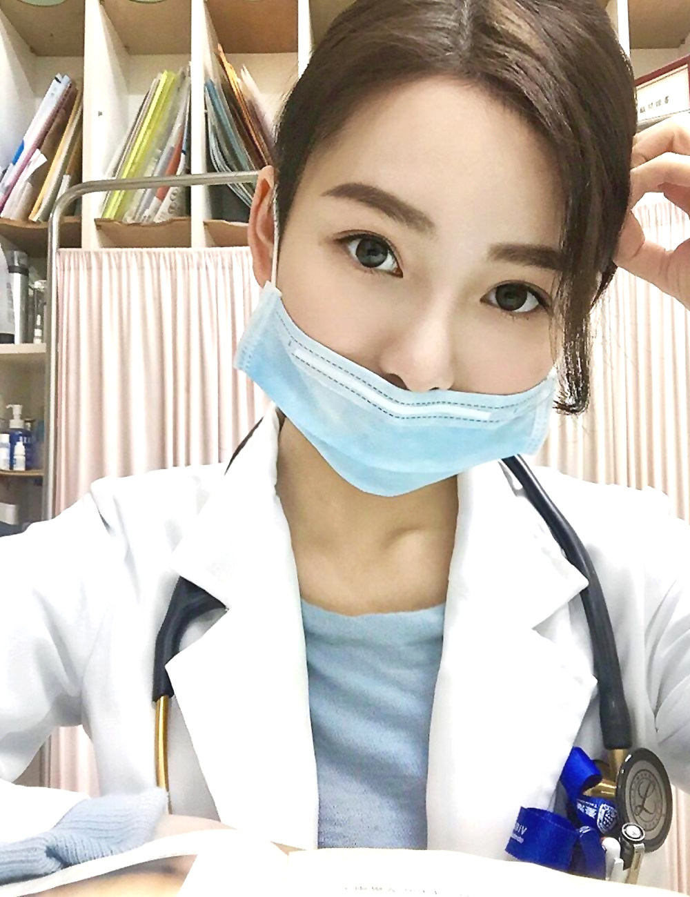 医学护肤品零售店铺的LOGO
