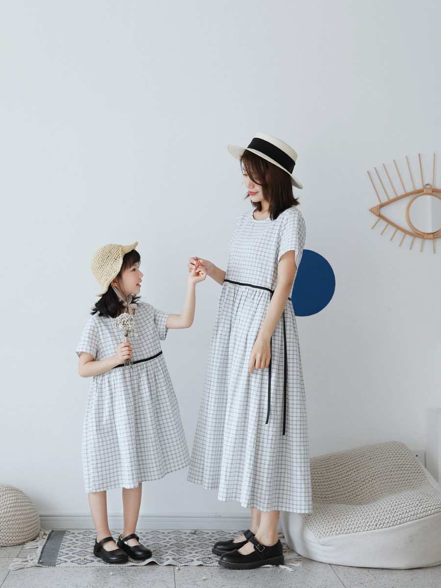 Craftsman 2021 summer dress new Moren literature parent-child Women foreign style loose white plaid dress