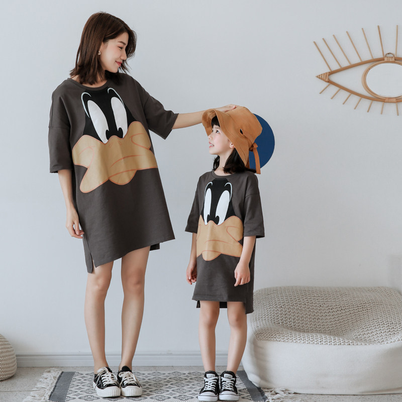 With Artisan 2023 Summer clothes new foreign air Loose Kiss in Korean version Cartoon Printed Pure Cotton Mother Woman Dress dress-Taobao