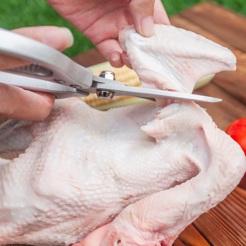 Powerful kitchen scissors chicken bone scissors food scissors Household scissors multi-function SK5 Japan imported stainless steel scissors