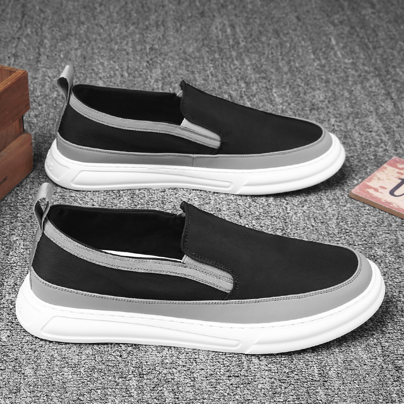 Men's shoes a pedal lazy beanie shoes 2022 new trendy spring old Beijing canvas shoes casual trendy shoes men