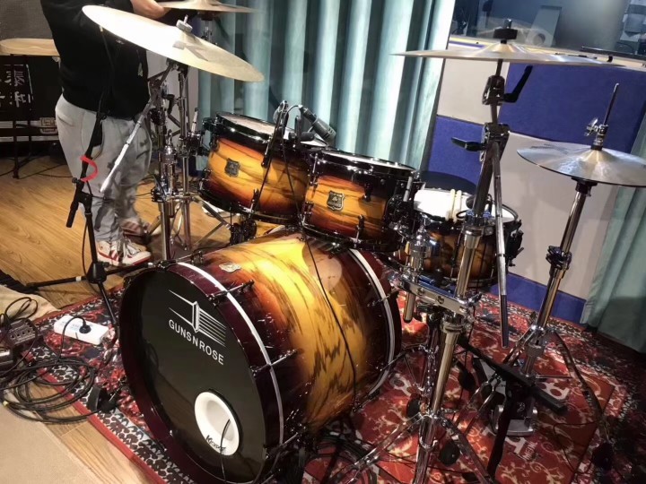 Gun Flower God of War series drum kit Gun Flower God of War jazz drum professional recording welcome teachers to cooperate