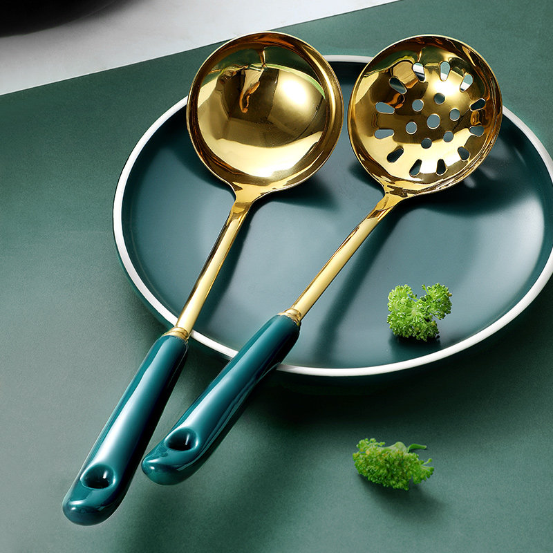 Stainless steel colander soup spoon large soup home Emerald thickened hot pot spoon long handle ceramic porridge spoon set