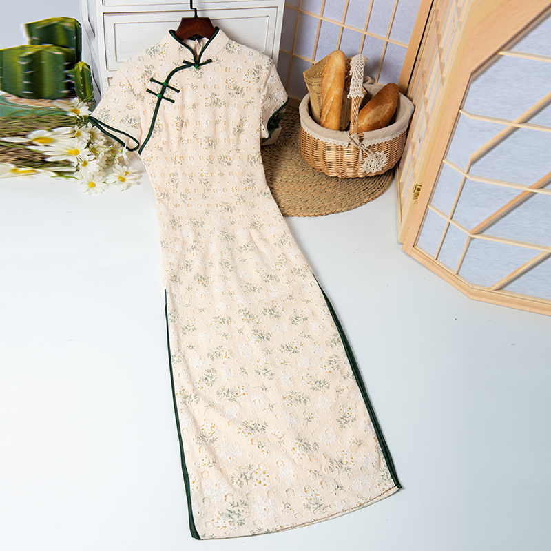 Lace cheongsam, fresh autumn long dress, light style, suitable for teen, mid-length