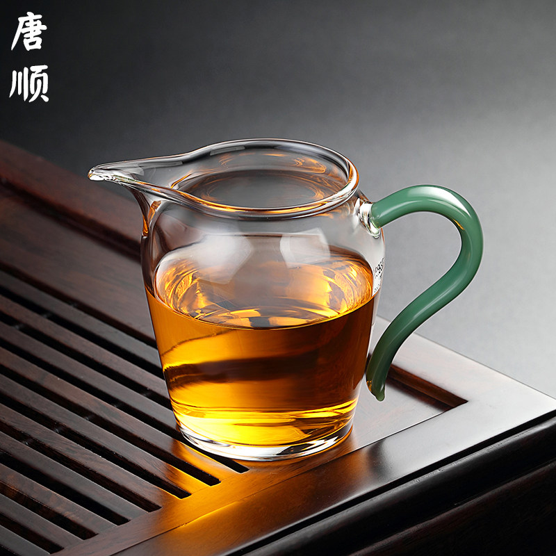 Tangshun thickened heat-resistant glass sub-tea ware transparent day style fair cup tea set accessories Home Gongfu Tea Sea Gongcup