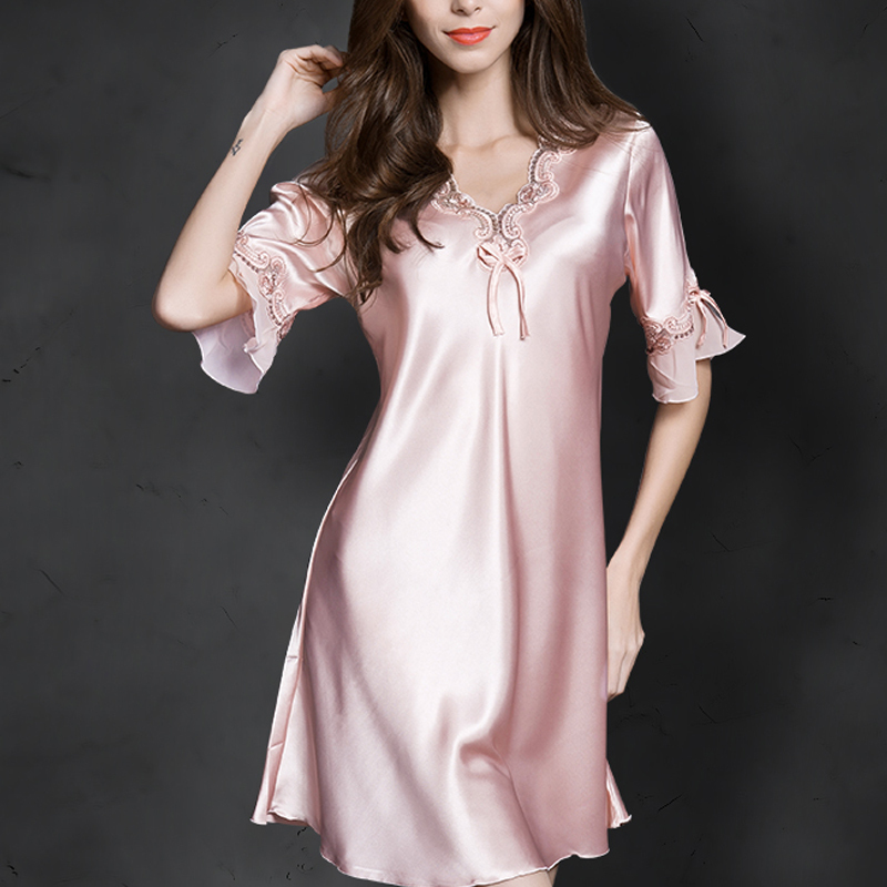 2026 New High-End Nightgown for Women, Summer Short-Sleeved, Light Luxury, Sexy Ice Silk Pajamas, Thin and Loose Home Wear 2026 New High-End Nightgown for Women, Summer Short-Sleeved, Light Luxury, Sexy Ice Silk Pajamas, Thin and Loose Home Wear