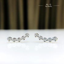 20 Points Diamond Smile Stud Earrings
