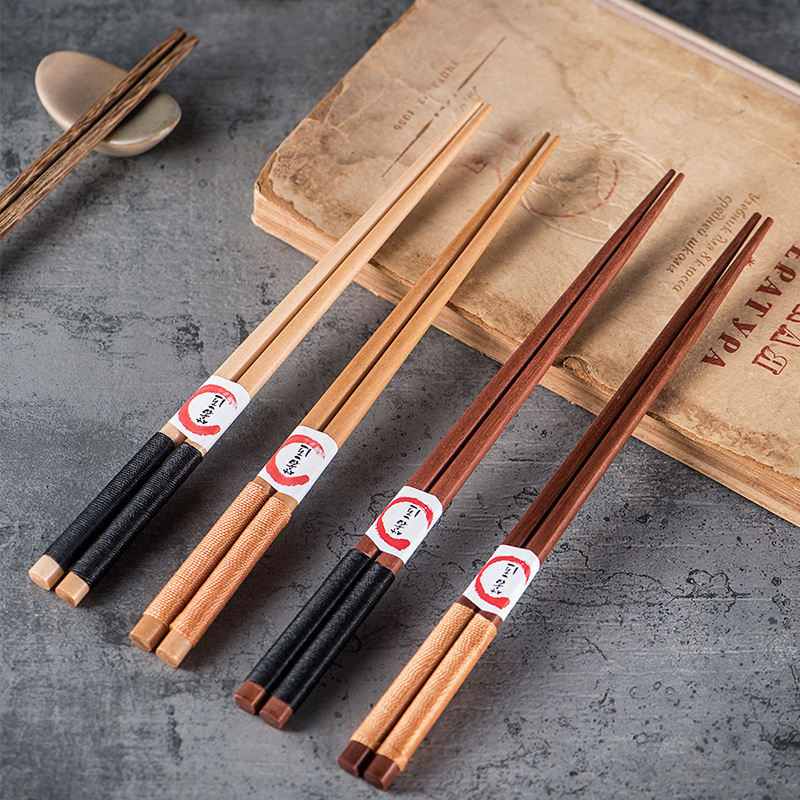 Japanese-style pointed sashimi sushi iron wood long chopsticks 10 pairs of chicken wing wood natural paint-free wax-free commercial non-slip