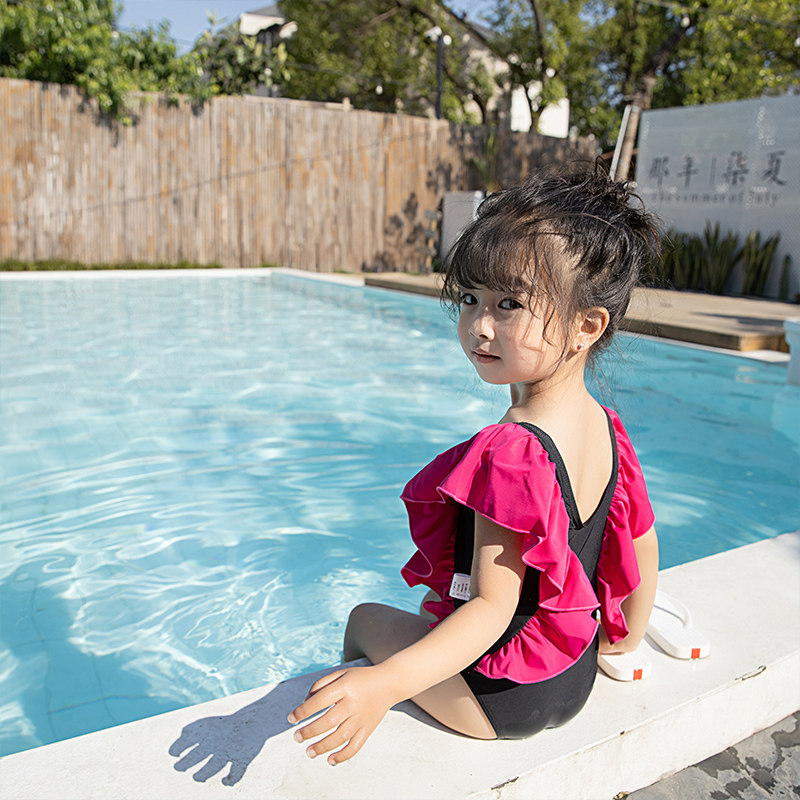 Children's swimsuit girl sexy halter outfit small, medium and large children Korean cute girl one-piece swimsuit hairband set