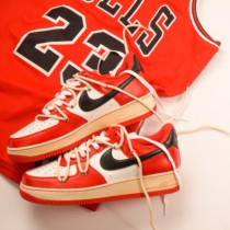 Nike Air Force 1 Low AF1 Bulls Chicago OW deconstructs laces to make old retro sneakers custom