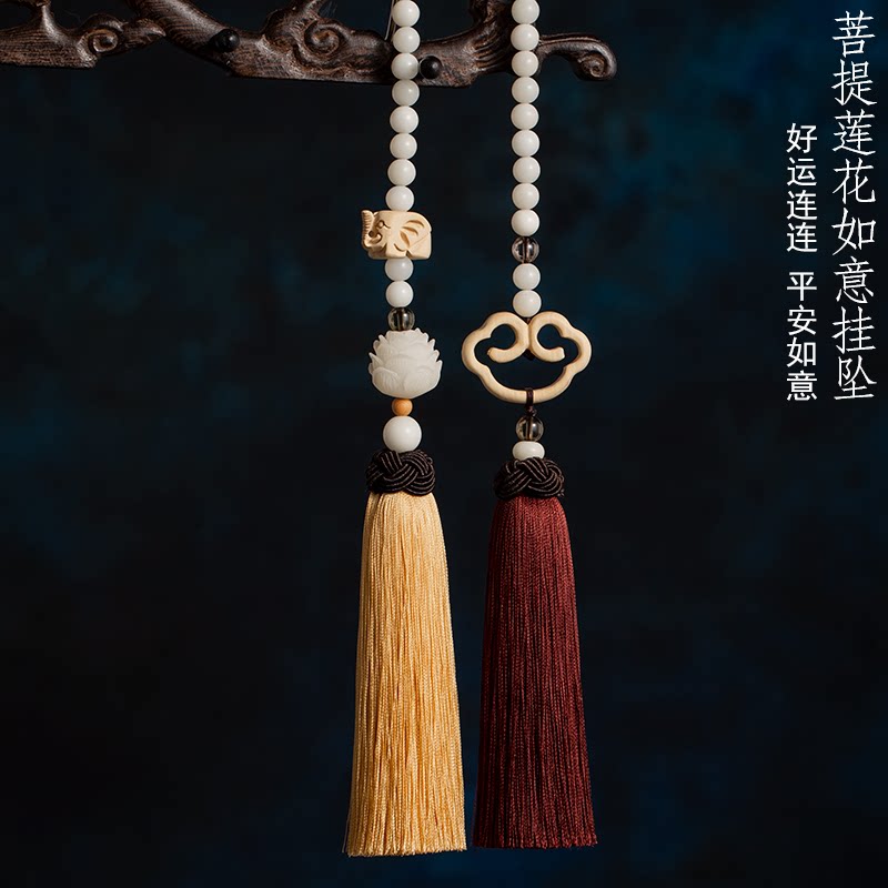 Car Pendant Creative On-board Interior Pendant Bodhi Lotus Ruyi After Ruyi The Mirror Pau Ping An upscale male and female
