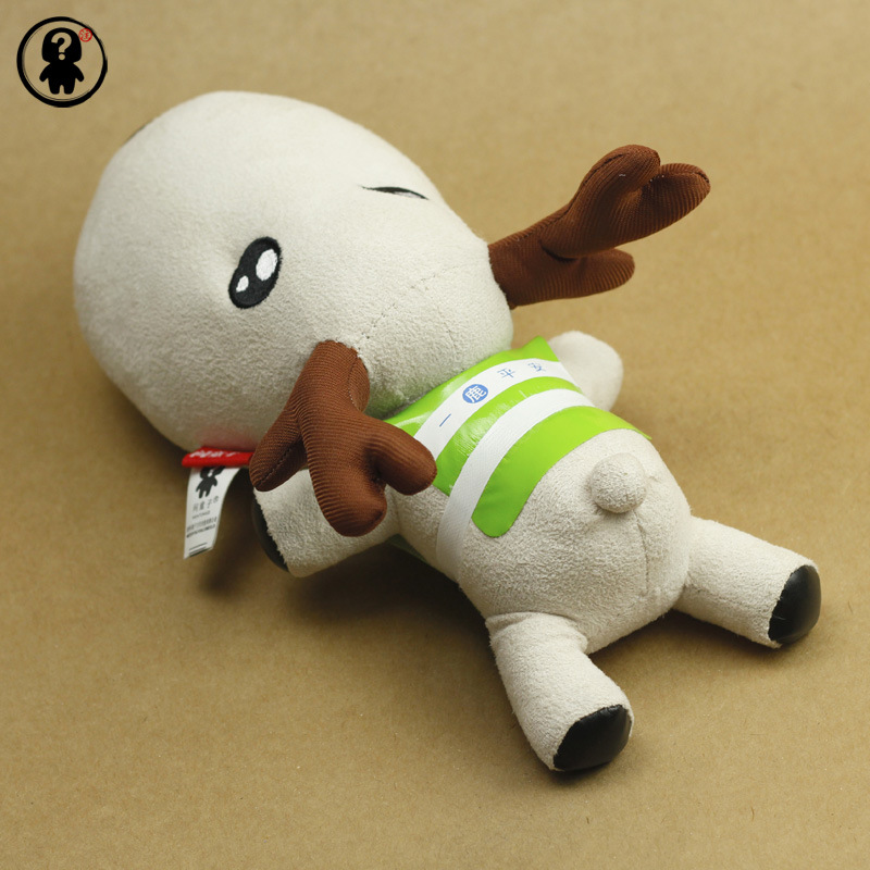 Car rear window swing piece paparazzi bamboo charcoal bag cute creative cartoon One way Ping An carbon bag to purify the air kk in the car