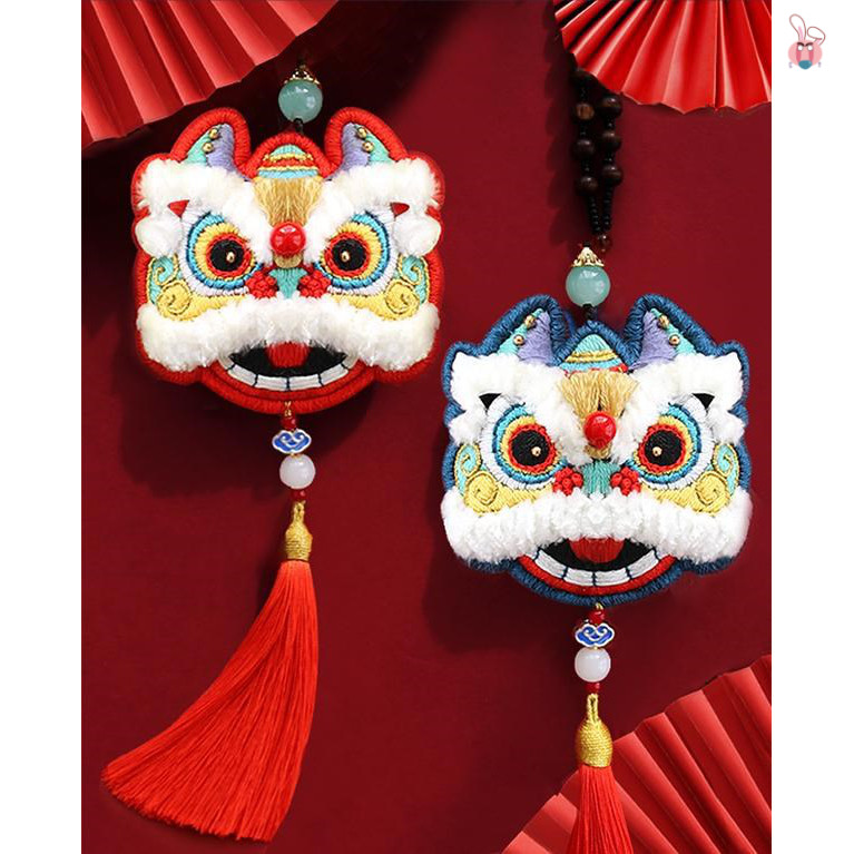 diy lion head Lion head Small lion Peace symbol Auspicious Lion Embroidery Small lion hand-made small object New Year