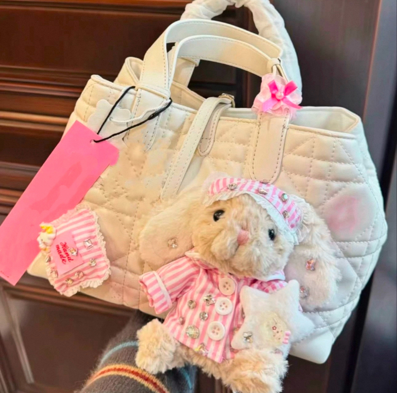 Popular High-Quality Cowhide Leather Handmade Remake Bonnie Rabbit Cute Shiny Quilted Handbag Shoulder Bag for Women