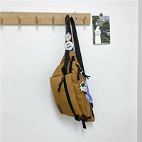 Коричневый значок, космонавт, подвеска