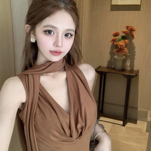 Футболка без рукавов, приталенная майка, французский стиль, яркий броский стиль