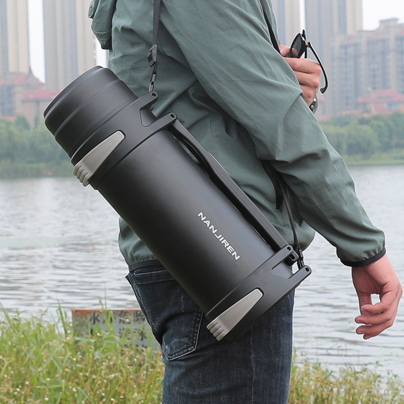 Insulation pot large capacity men portable outdoor water Cup 4000ml large travel car bottle kettle 4 liters