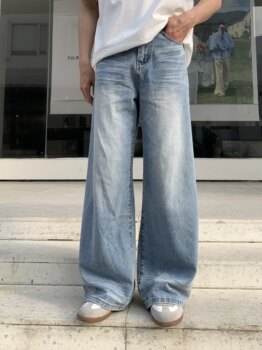 Hope Shop Korean Style Washed and Faded Design Jeans for Men, Versatile Loose Straight Wide-Leg Floor-Length Pants