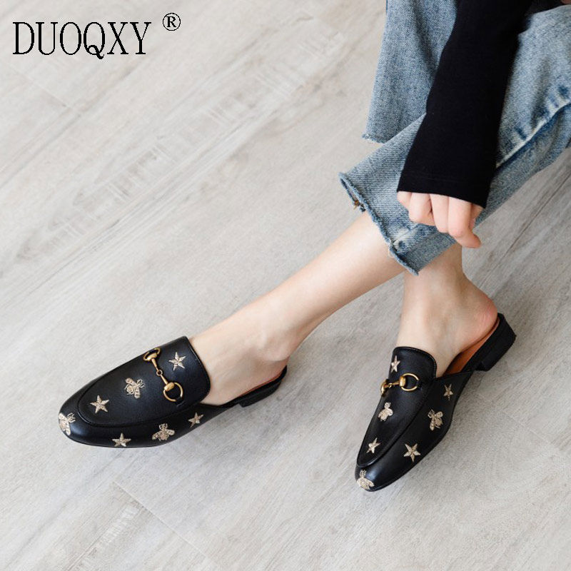 Retro leather embroidered slippers female summer flat toe head half slippers little bee British style outside wearing black mules