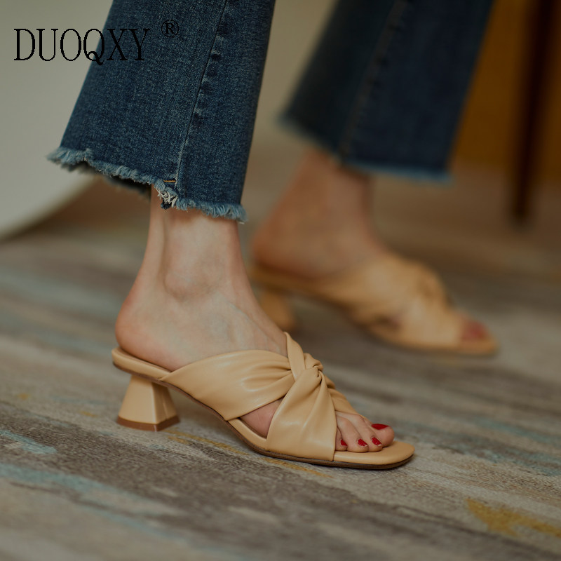 European station leather cross sandals and slippers women wear white thick heel flip flops middle heel retro net red open toe sandals