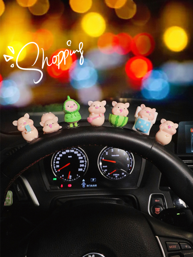 Car ornaments 2022 new cartoon car dolls in the car center console trinkets creative personality car decoration