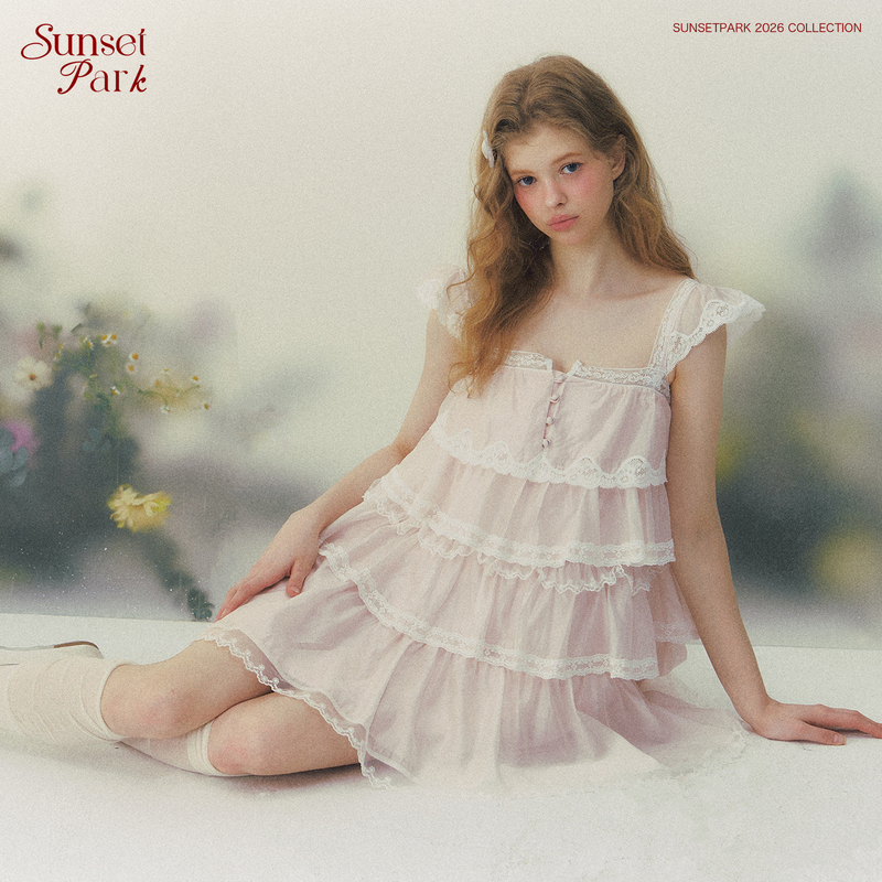 [Same Style as Zhang Yuxi] Sunsetpark Lace Mist Pink Cake Dress Summer Short Style