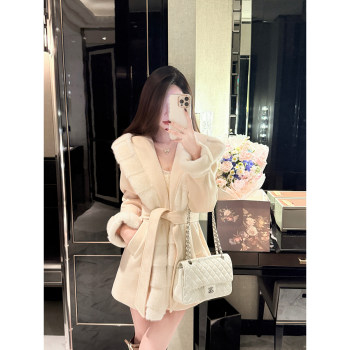 JustQin【娇娇貂】2025冬装新款环保毛毛保暖皮毛一体毛呢外套女