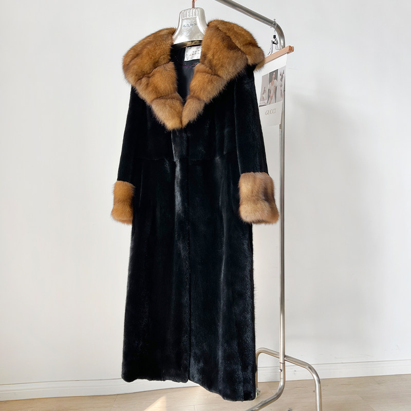 The import of the mink, the female whole mink.