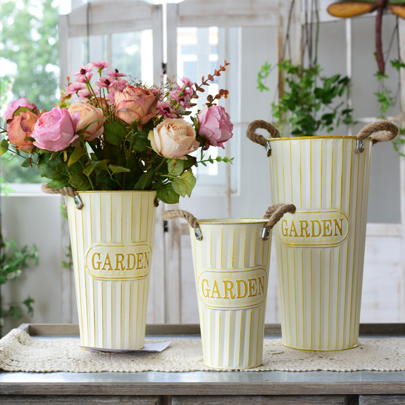 Flower bucket Household wake flower bucket florist dry flower arrangement iron bucket Home decoration iron vase flower pot dry flower bucket