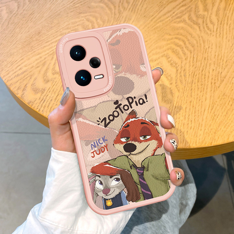 Защитный чехол для Redmi Note 14 / Turbo 5 Max Zootopia (Ник и Джуди)