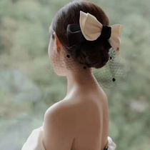 2022 new Korean-style bridal headwear butterfly knot hair clip super fairy wedding gown writing true game-retro wedding dress