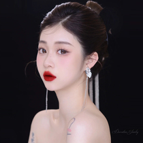 Small Crowdasymmetrical Design Butterfly Dark dark fairy Cool Extra-long Streaming Su Females Earnail Bride Wedding Wedding EAR ACCESSORIES